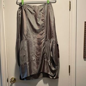 Hannah For La Journee Green Burgundy satin Feel Lantern Oversized Midi Skirt